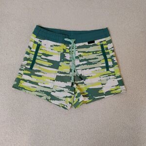 Wrangler All-terrain Cargo Water Resistant Shorts Neon Camo Outdoor Sporty Xs